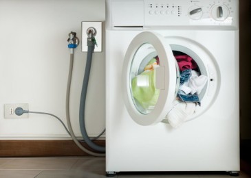 Как самостоятелно да инсталирате и свържете автоматична пералня към водоснабдяване, канализация и електричество