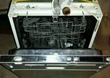 Грешка E4 в съдомиялната машина Krona: декодиране, елиминиране