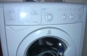 Indesit IWUC 4105