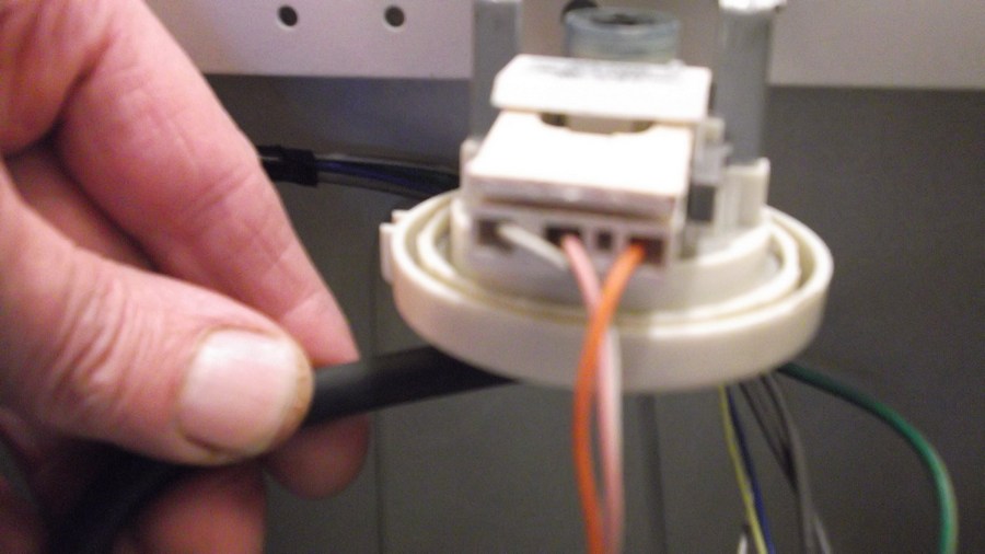 Сензор за нивото на течността