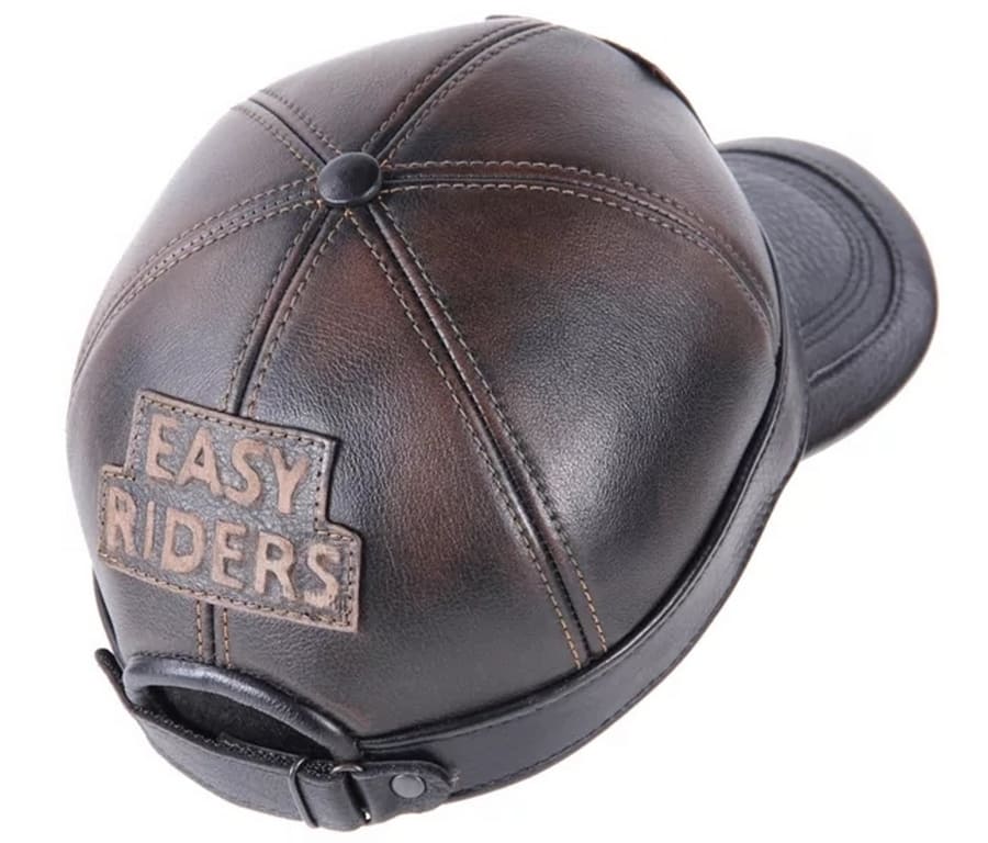 Кожена бейзболна шапка