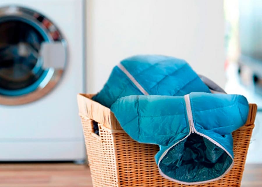 Подготовка на пухено яке за пране