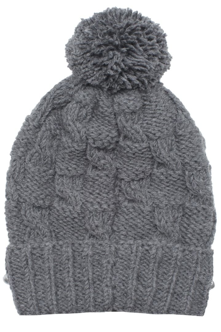 Плетена шапка