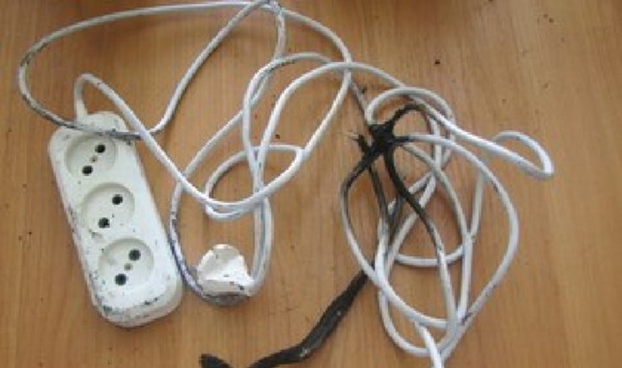 Повреда на удължителния кабел