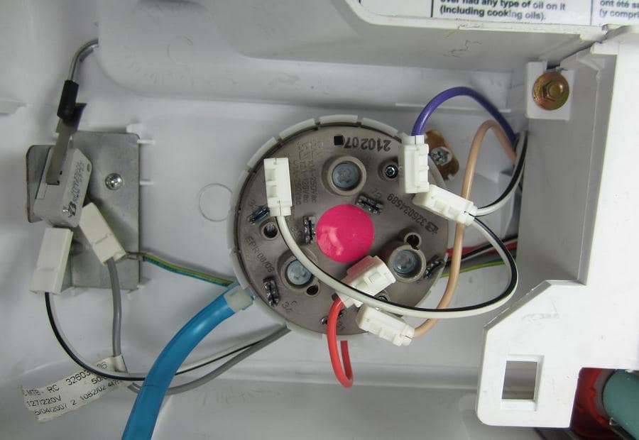 дефектни сензори в резервоара