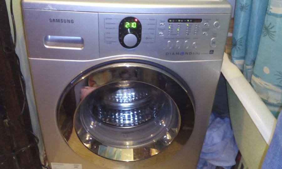 Проблеми и ремонти на Samsung Diamond