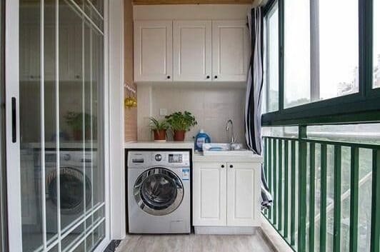 Пералня на балкона