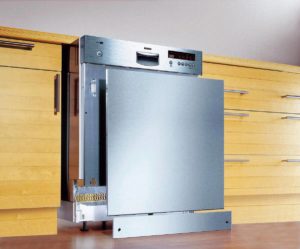 Как да монтирате предна част на съдомиялна машина