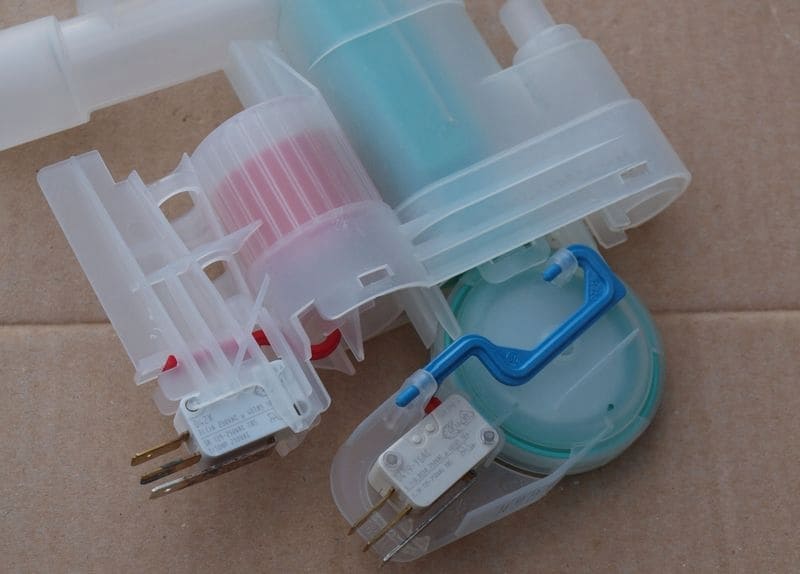 Сензор за нивото на водата в съдомиялна машина