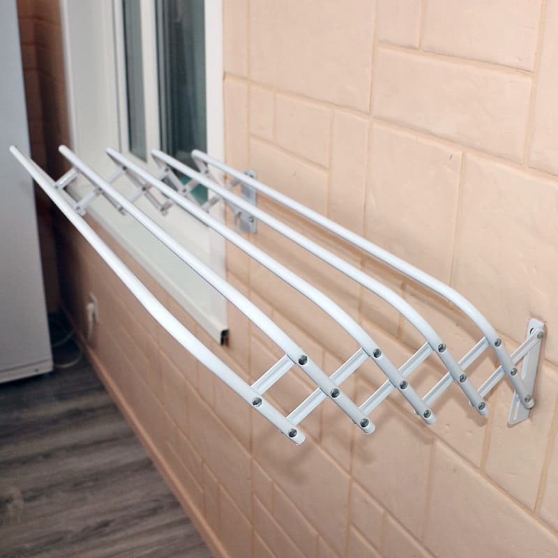 Стенен модел