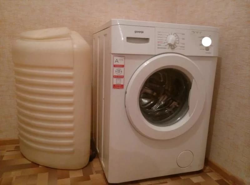 Пералня с резервоар за вода