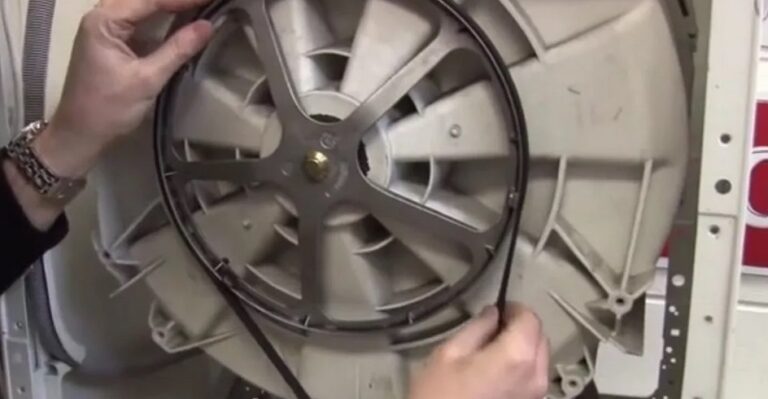 Пералнята скърца при въртене на барабана